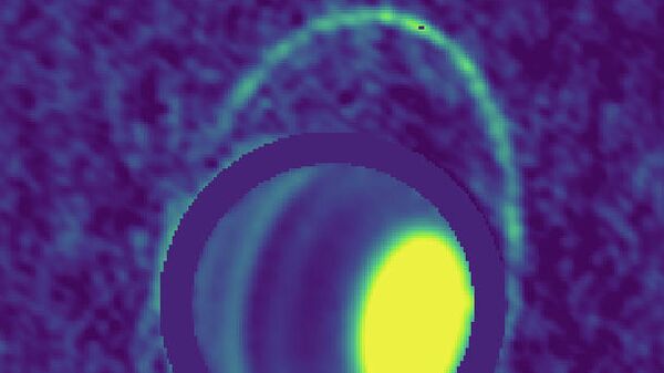 Первые ИК-фотографии колец Урана, полученные с Земли