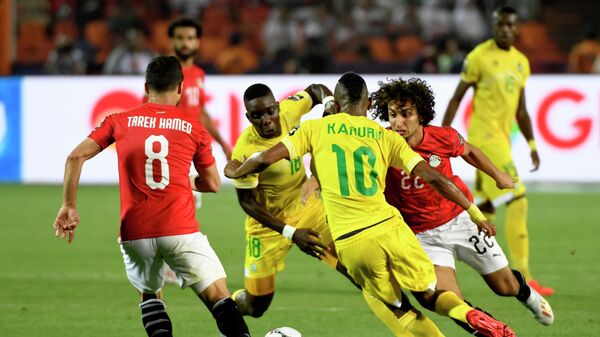 Эпизод матча между сборными Египта и Зимбабве