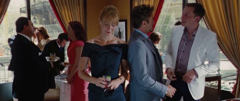 Илон Маск в фильме Железный человек-2 Илон Маск в фильме Железный человек-2