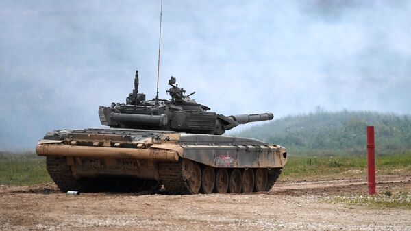 Демонстрация ходовых и огневых возможностей танка Т-72Б3 на Международном военно-техническом форуме Армия-2019 