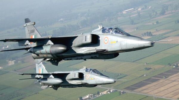 Истребители-бомбардировщики ВВС Индии Jaguar