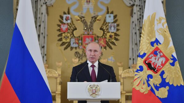 Президент России Владимир Путин во время выступления в Большом Кремлевском дворце