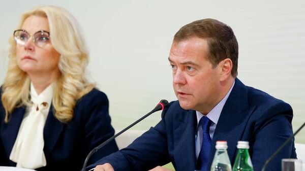  Председатель правительства РФ Дмитрий Медведев проводит совещание  Совета при правительстве РФ по вопросам попечительства в социальной сфере, которое проходит на площадке Московского эндокринного завода.  27 июня 2019