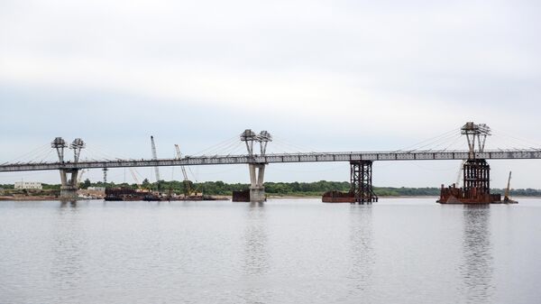 Строительство автомобильного моста через реку Амур между городами Благовещенск и Хэйхэ