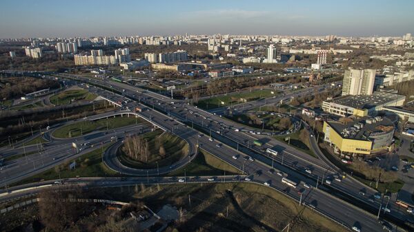 Развязка на пересечении МКАД и Волоколамского шоссе в районе города Красногорска Московской области