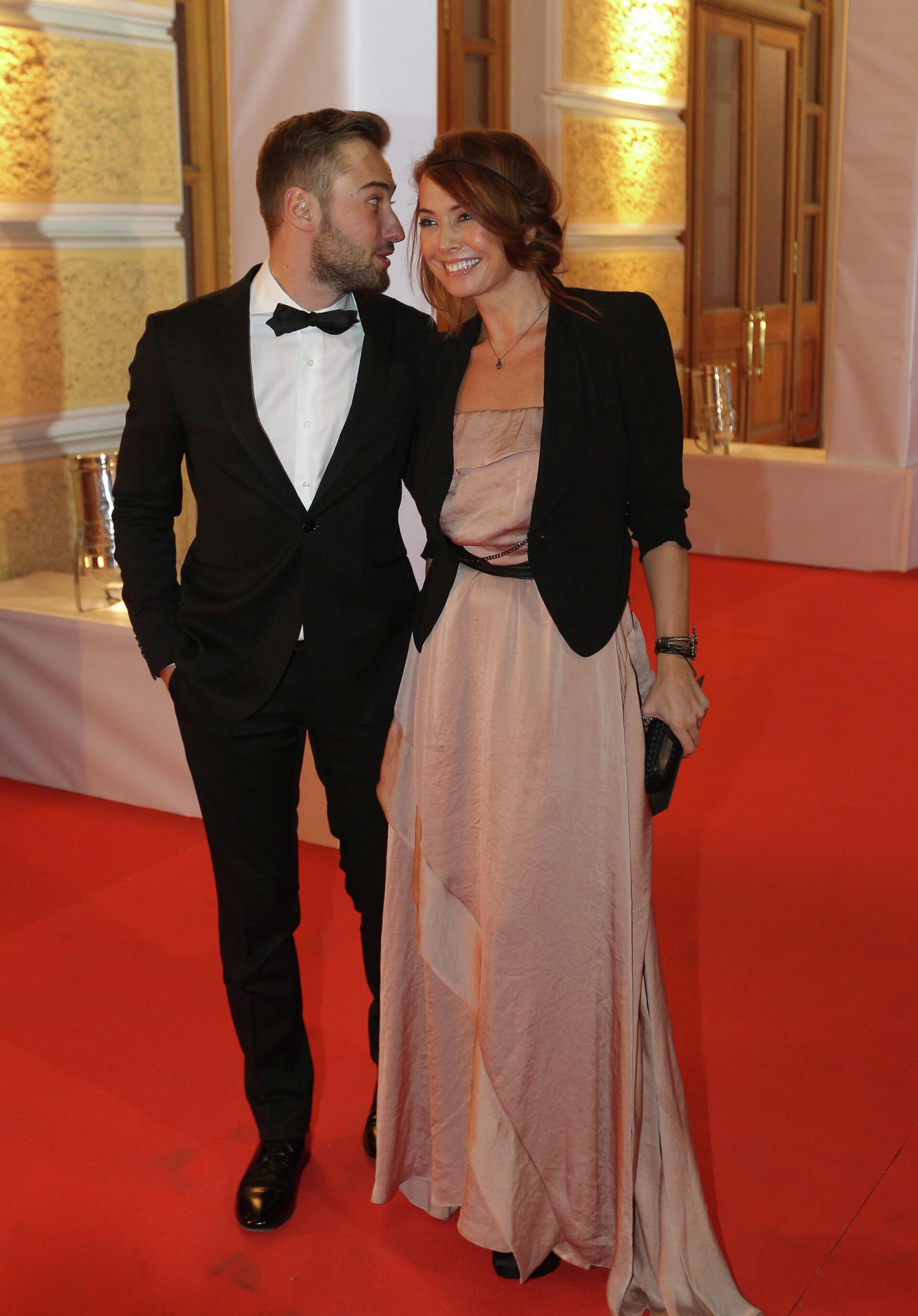 Певица Жанна Фриске с супругом Дмитрием Шепелевым на торжественной церемонии вручения наград журнала GQ Человек года Певица Жанна Фриске с супругом Дмитрием Шепелевым на торжественной церемонии вручения наград журнала GQ Человек года - РИА Новости, 1920, 26.10.2025