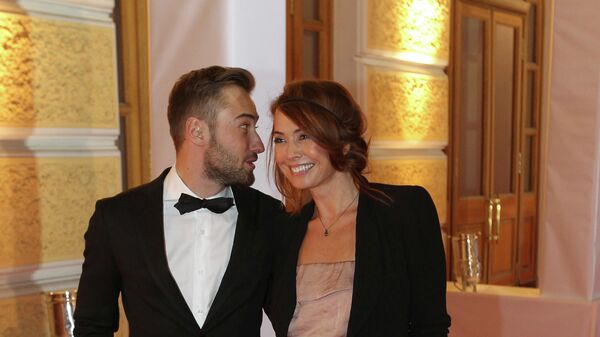 Певица Жанна Фриске с супругом Дмитрием Шепелевым на торжественной церемонии вручения наград журнала GQ Человек года