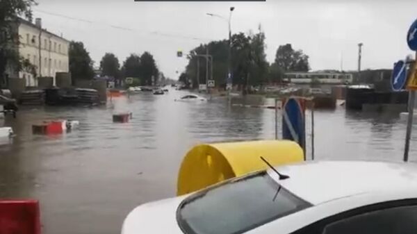Очевидцы сняли на видео потоп около Шереметьево