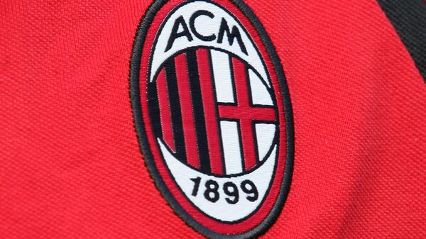 Логотип Милана