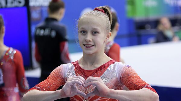 Виктория Листунова на чемпионате мира по спортивной гимнастике в Дьере