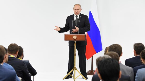 Президент РФ Владимир Путин на пресс-конференции по итогам саммита Группы двадцати. 29 июня 2019