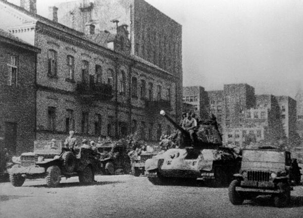 Белорусская наступательная операция Багратион с 23 июня - 29 августа 1944 года. Вступление Красной Армии в Минск Белорусская наступательная операция Багратион с 23 июня - 29 августа 1944 года. Вступление Красной Армии в Минск