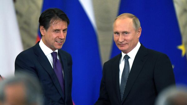 LIVE: Совместная пресс-конференция Владимира Путина и премьер-министра Италии Джузеппе Конте
