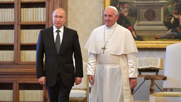 Президент РФ Владимир Путин и Папа Римский Франциск