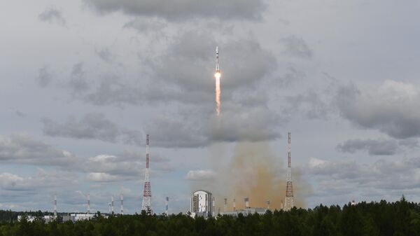 Пуск ракеты-носителя Союз-2.1б с разгонным блоком Фрегат и метеорологическим спутником Метеор-М номер 2-2 с космодрома Восточный. 5 июля 2019