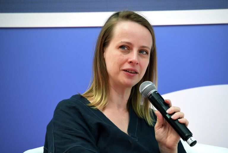 Гендиректор архитектурного бюро Wowhaus Анна Ищенко на форуме Мой район Гендиректор архитектурного бюро Wowhaus Анна Ищенко на форуме Мой район