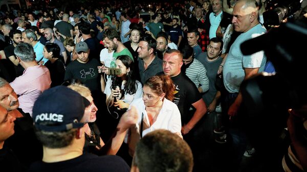 Акция против телеканала Рустави 2 в Тбилиси