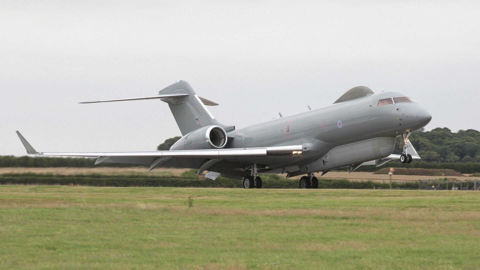 Самолет Bombardier Global Express Sentinel R.1 Королевских ВВС Великобритании - РИА Новости, 1920, 07.09.2020