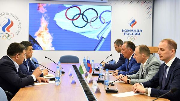 Президент Олимпийского комитета России (ОКР) Станислав Поздняков во время встречи с главой НОК Узбекистана Рустамом Шаабдурахмоновым