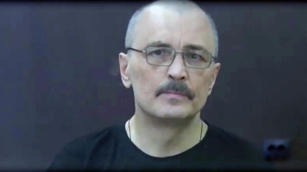 Стоп-кадр видео судебного заседания Сызранского городского суда с участием Олега Рылькова