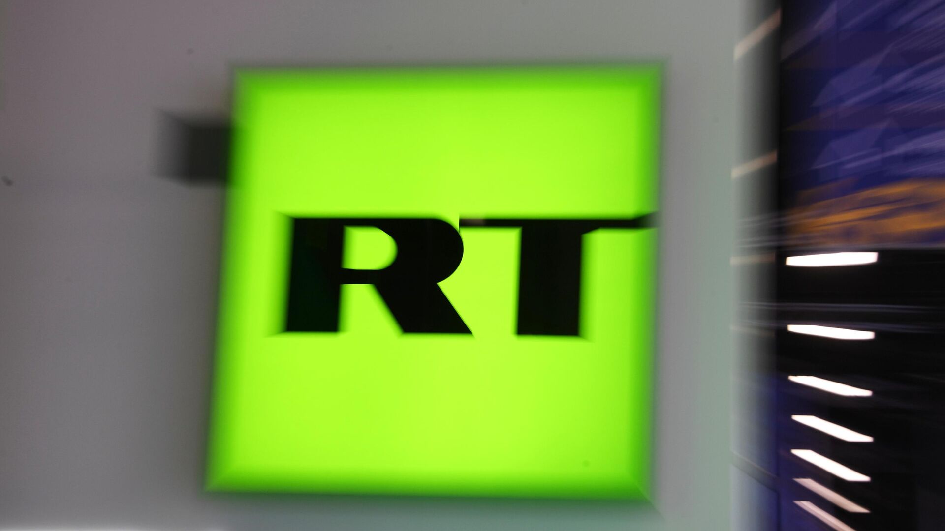 Логотип телеканала RT  - РИА Новости, 1920, 03.03.2022