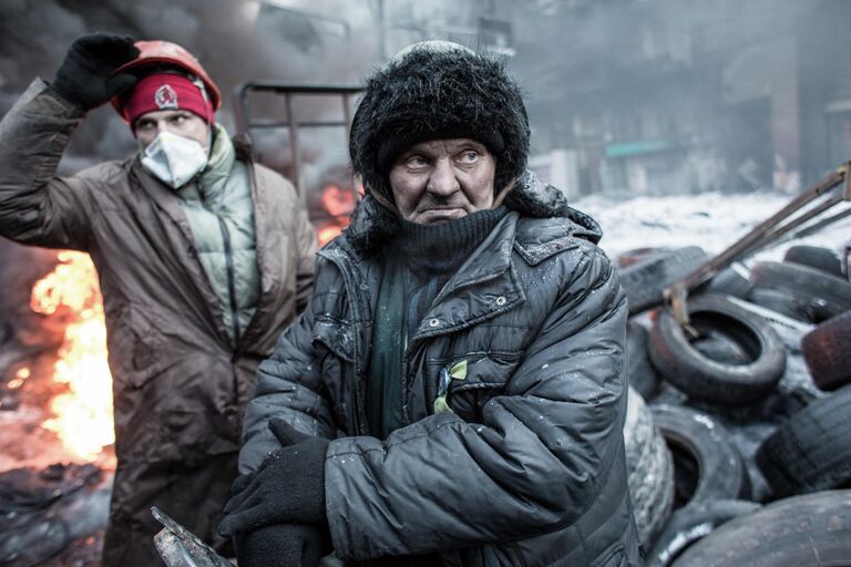 Сторонники евроинтеграции Украины на улице Грушевского в Киеве