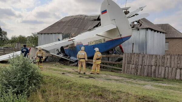 Падение легкомоторного самолета на дом в Чечне. 16 июля 2019