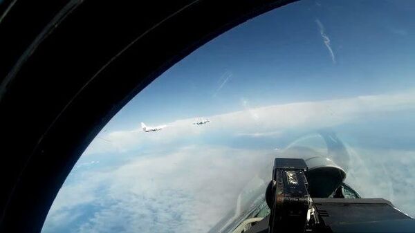 Полет стратегических ракетоносцев Ту-160 над Балтикой