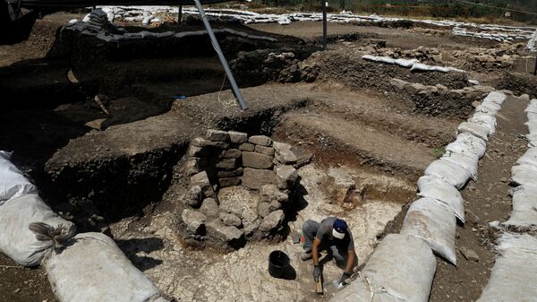 Раскопки в доисторическом поселении близ Иерусалима. 16 июля 2019 