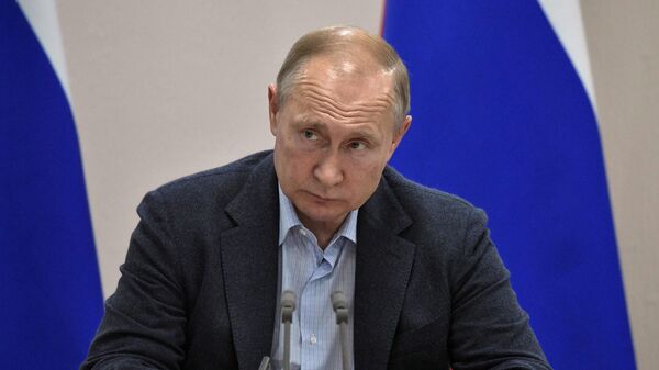 Президент РФ Владимир Путин проводит совещание о мерах по ликвидации последствий наводнения в Иркутской области