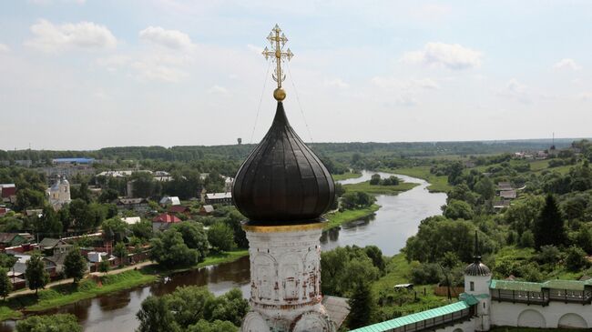 Вид на Торжок с колокольни Борисоглебского монастыря