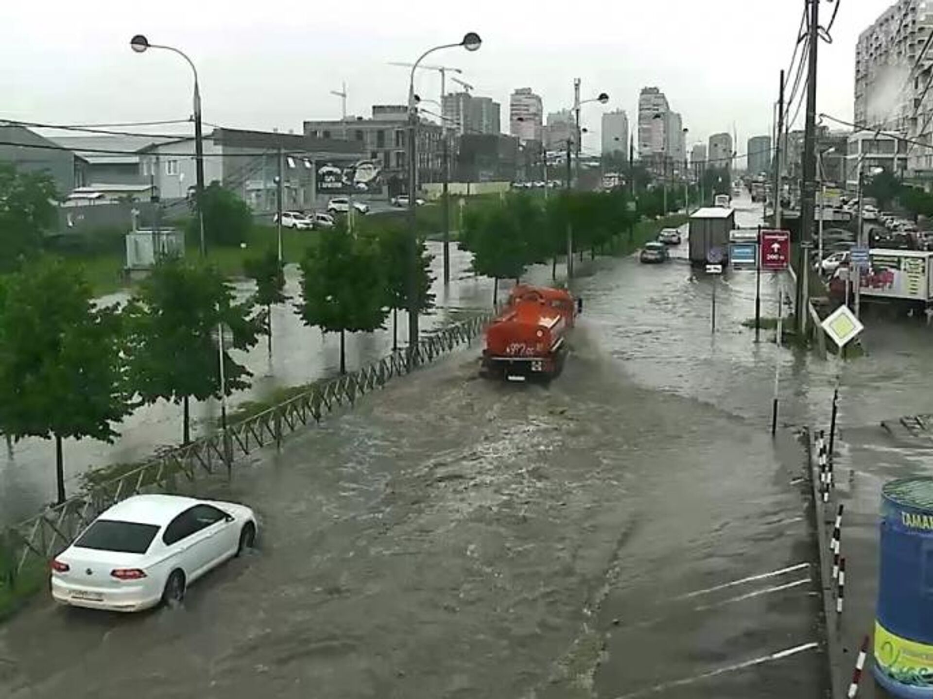 Погода в Краснодаре, где выпала месячная норма осадков, стабилизировалась -  РИА Новости, 21.08.2019