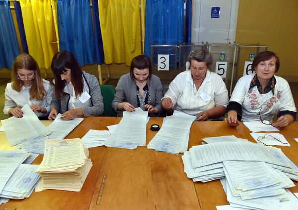 Подсчет голосов досрочных выборов в Верховную раду Украины