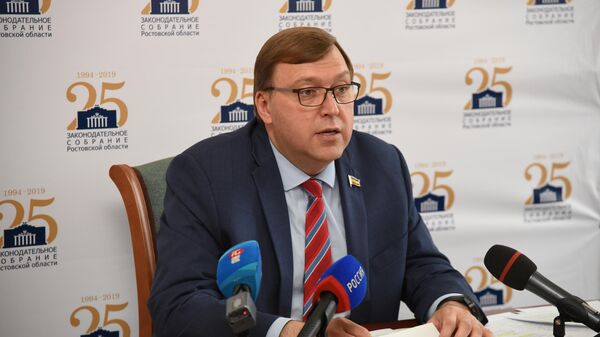 Председатель законодательного собрания Ростовской области Александр Ищенко