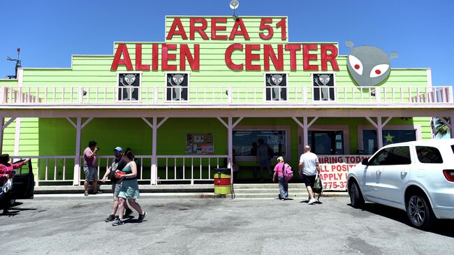 Туристический объект Area 51 Alien Centre в долине Амаргоса, штат Невада