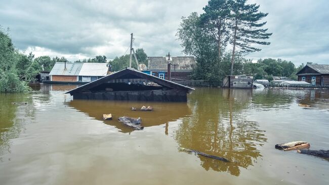 Затопленные дома в селе Норск в Селемджинском районе Амурской области