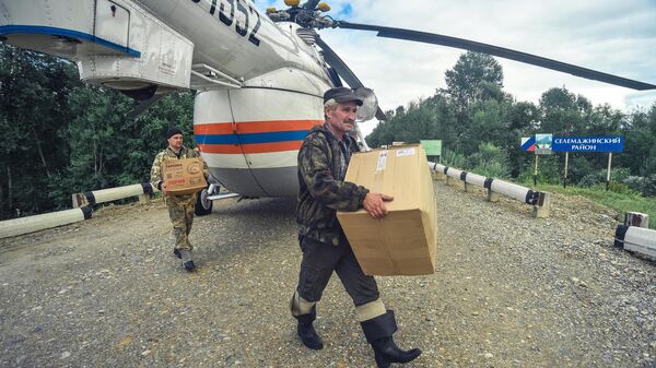 Доставка гуманитарной помощи в пострадавшие от наводнения населенные пункты Селемджинского района Амурской области