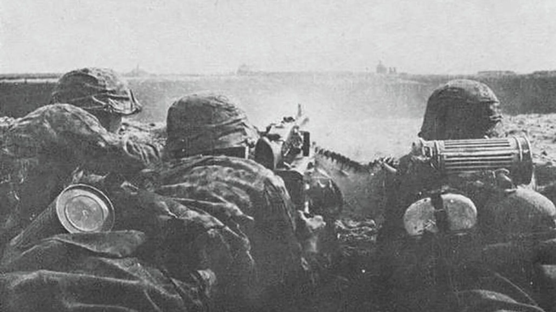 Бойцы дивизии СС Галичина во время битвы за Броды. 1944 год - РИА Новости, 1920, 18.07.2020