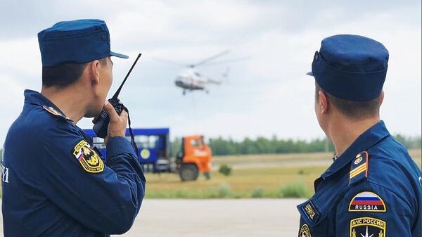Сотрудники МЧС РФ прибыли для ликвидации лесных пожаров в Якутии