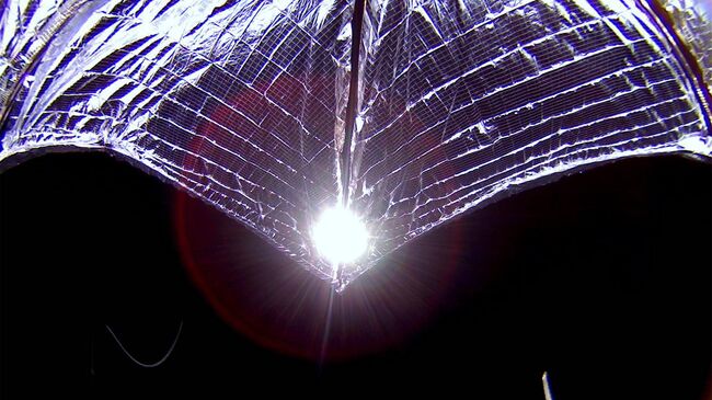 Зонд LightSail-2 разворачивает свой фотонный парус