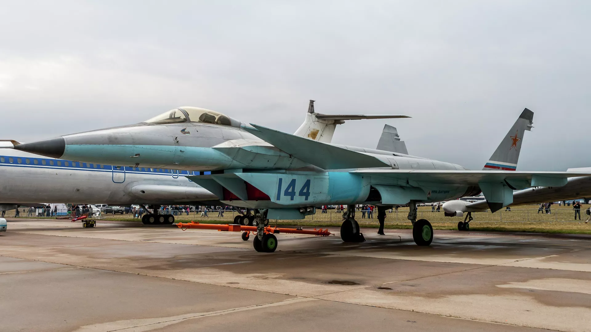 MAKS-2015 での第 5 世代戦闘機 MiG-1.44 - RIA ノーボスチ、1920 年、2019 年 8 月 12 日