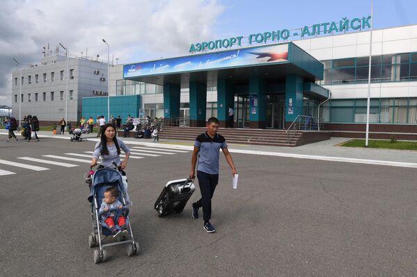 Здание аэропорта Горно-Алтайска, куда прибыл первый рейс авиакомпании Победа из Москвы