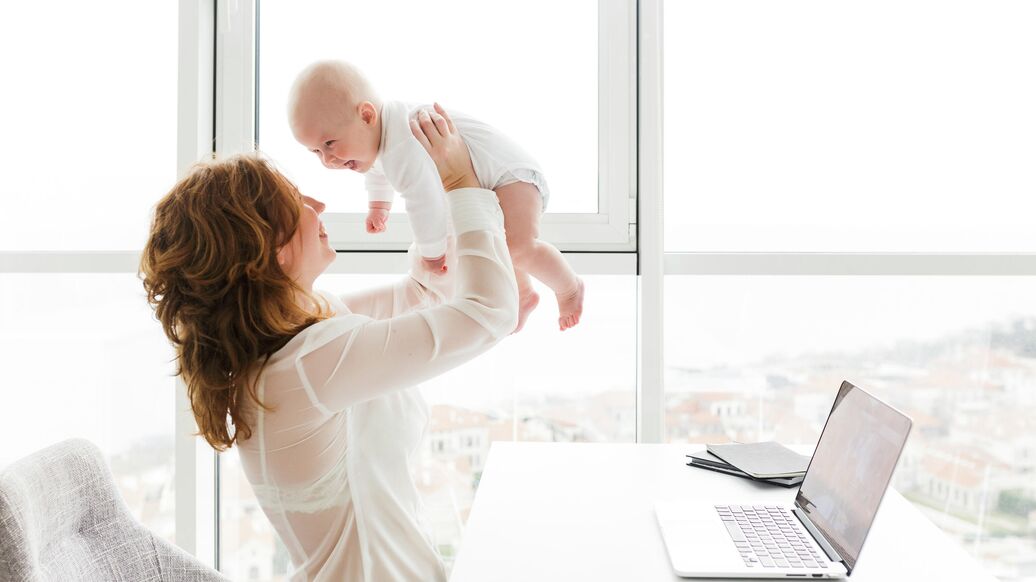 В Госдуме предложили выплачивать материнскую зарплату многодетным