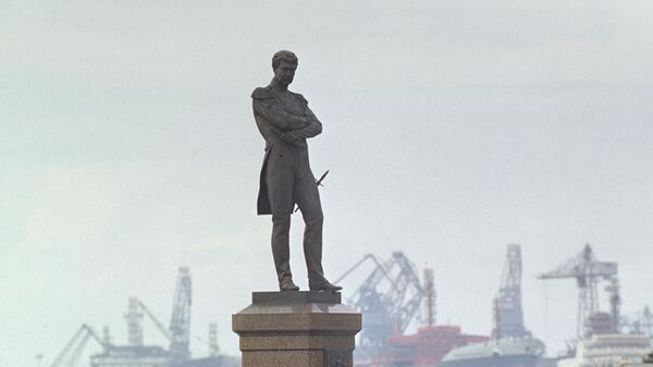 Памятник русскому мореплавателю адмиралу Ивану Федоровичу Крузенштерну