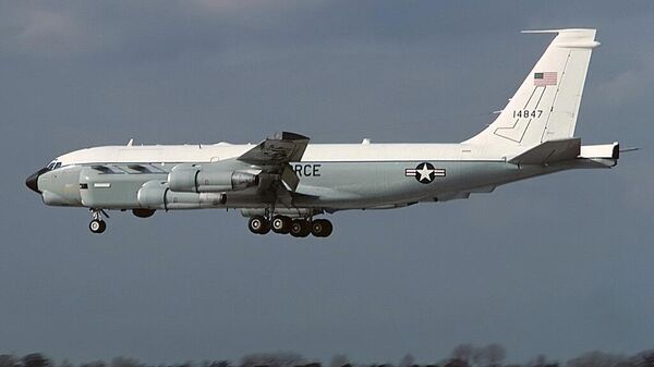 Самолет радиоэлектронной разведки RC-135U Combat Sent ВВС США