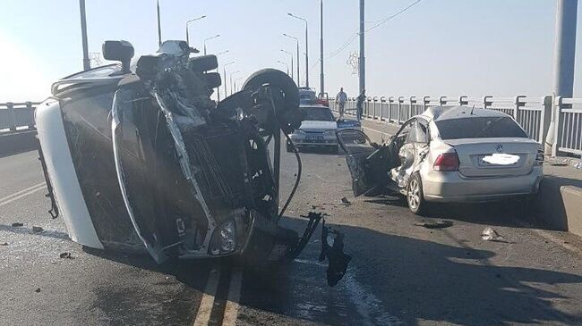 На месте ДТП с микроавтобусом в Саратове.15 августа 2019