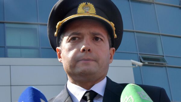 Командир аварийно севшего в поле лайнера Airbus А321 авиакомпании Уральские авиалинии Дамир Юсупов