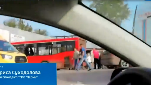 Опубликовано видео с места смертельного ДТП с автобусом в Перми