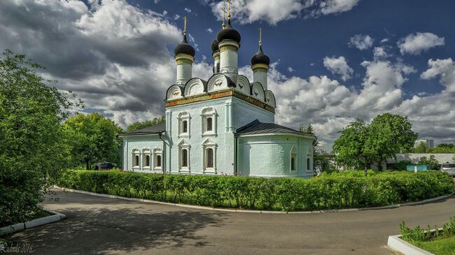 Храм Покрова Пресвятой Богородицы в Братцеве