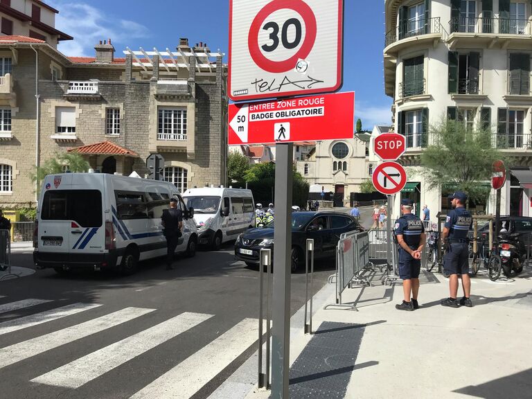 Французский Биарриц перед началом саммита G7 Французский Биарриц перед началом саммита G7